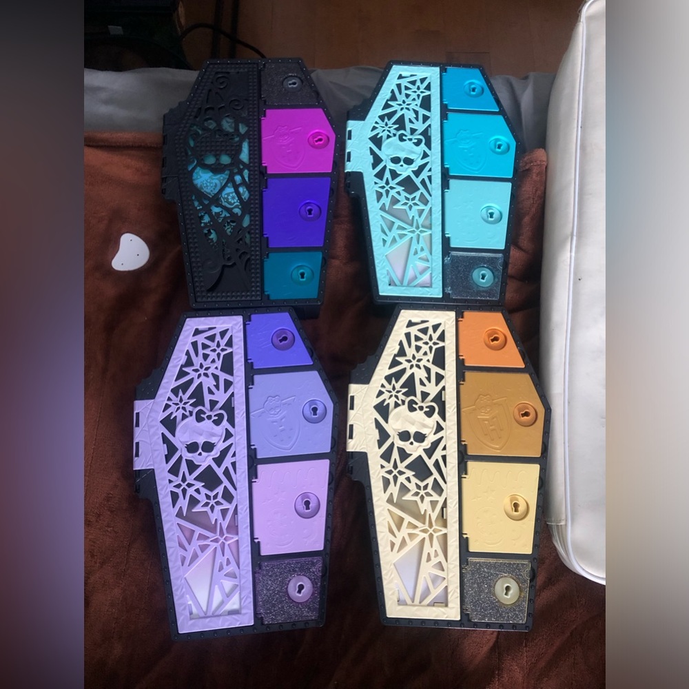 Monster High Coffins